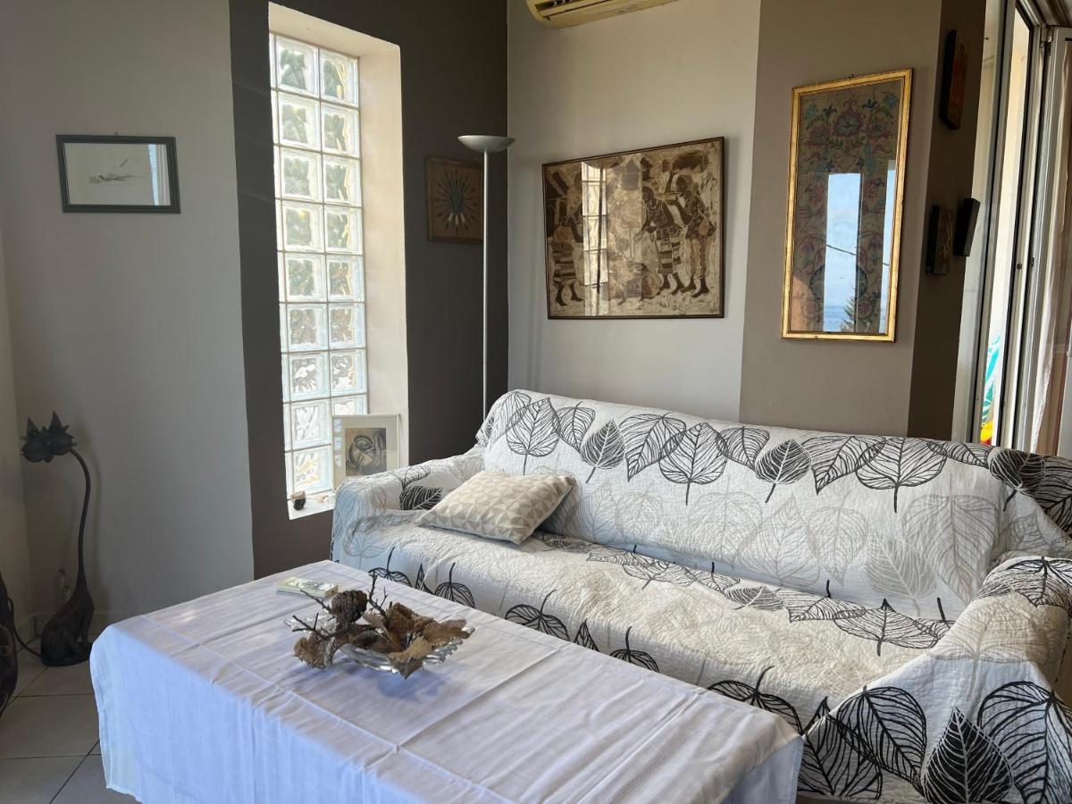 Rhodes City Appartment By The Beach מראה חיצוני תמונה